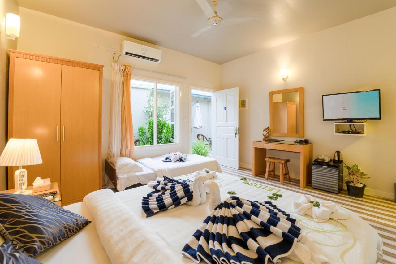 Ukulhas Beach Inn Buitenkant foto